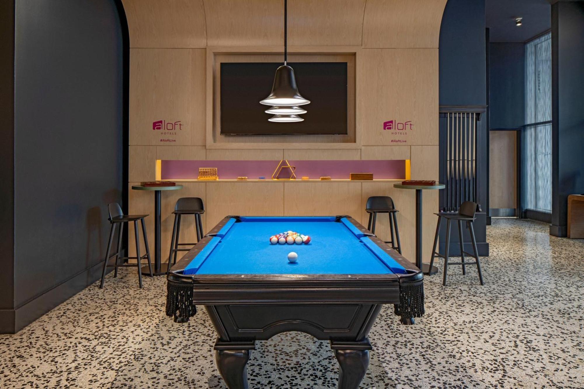 Aloft New Orleans Downtown Hotel Exterior photo